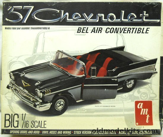 AMT 1/16 1957 Chevrolet Bel Air Convertible, T845 plastic model kit